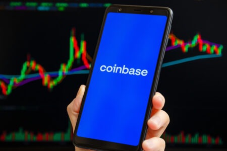 Changing bitcoin to pounds is possible on Coinbase